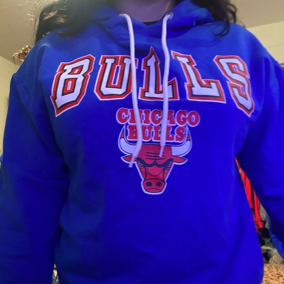 Chicago Bulls Blue Hoodie - Picture 4 of 4